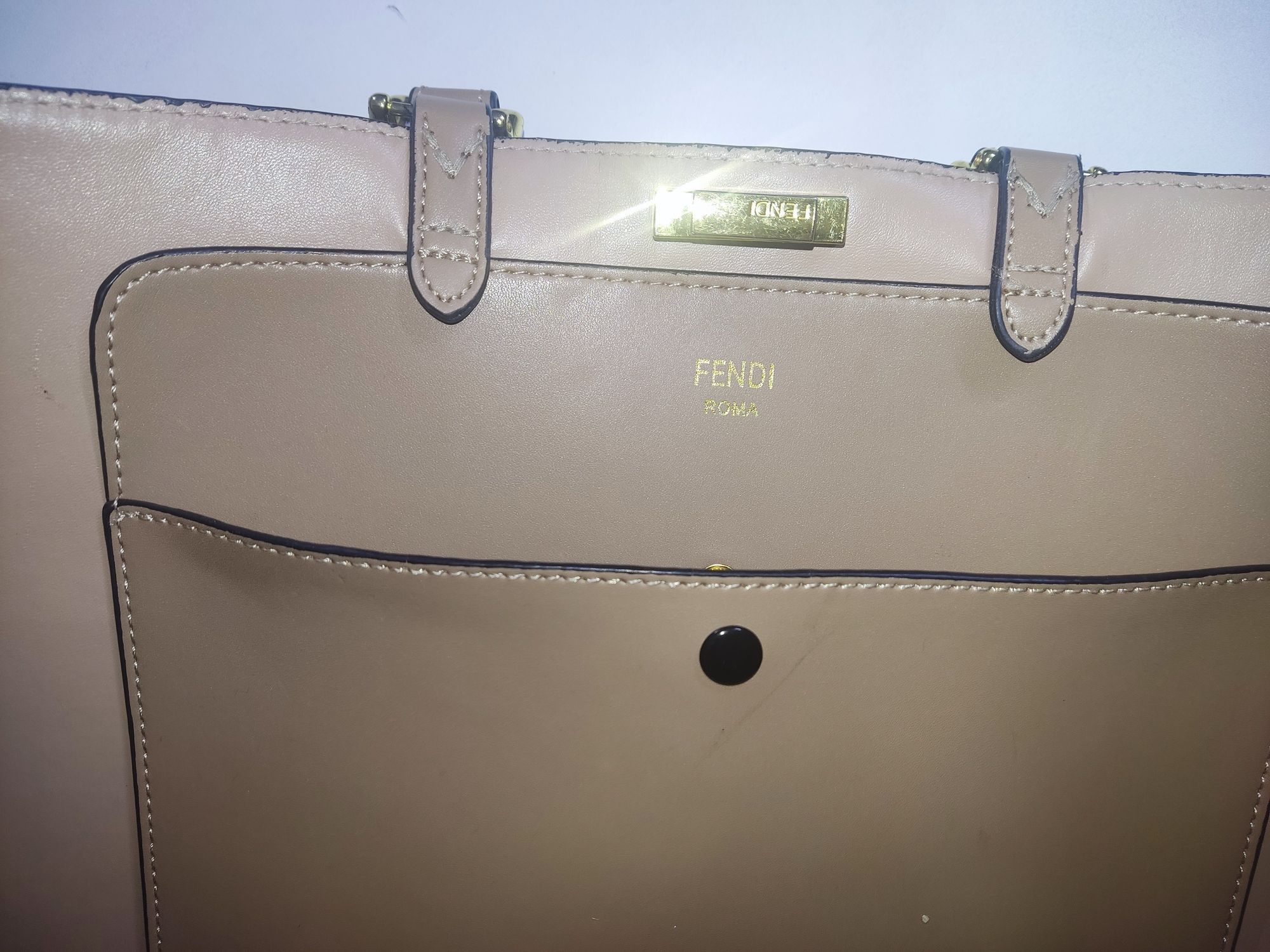 Сумка Fendi в хорошем состоянии