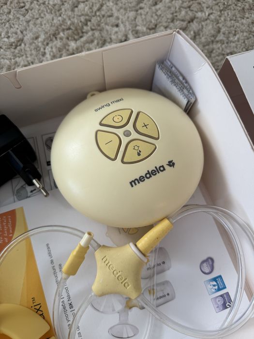 Помпа за кърма MEDELA Swing Maxi + Calma - двойна