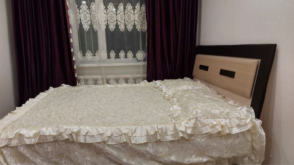 Кровать спальня