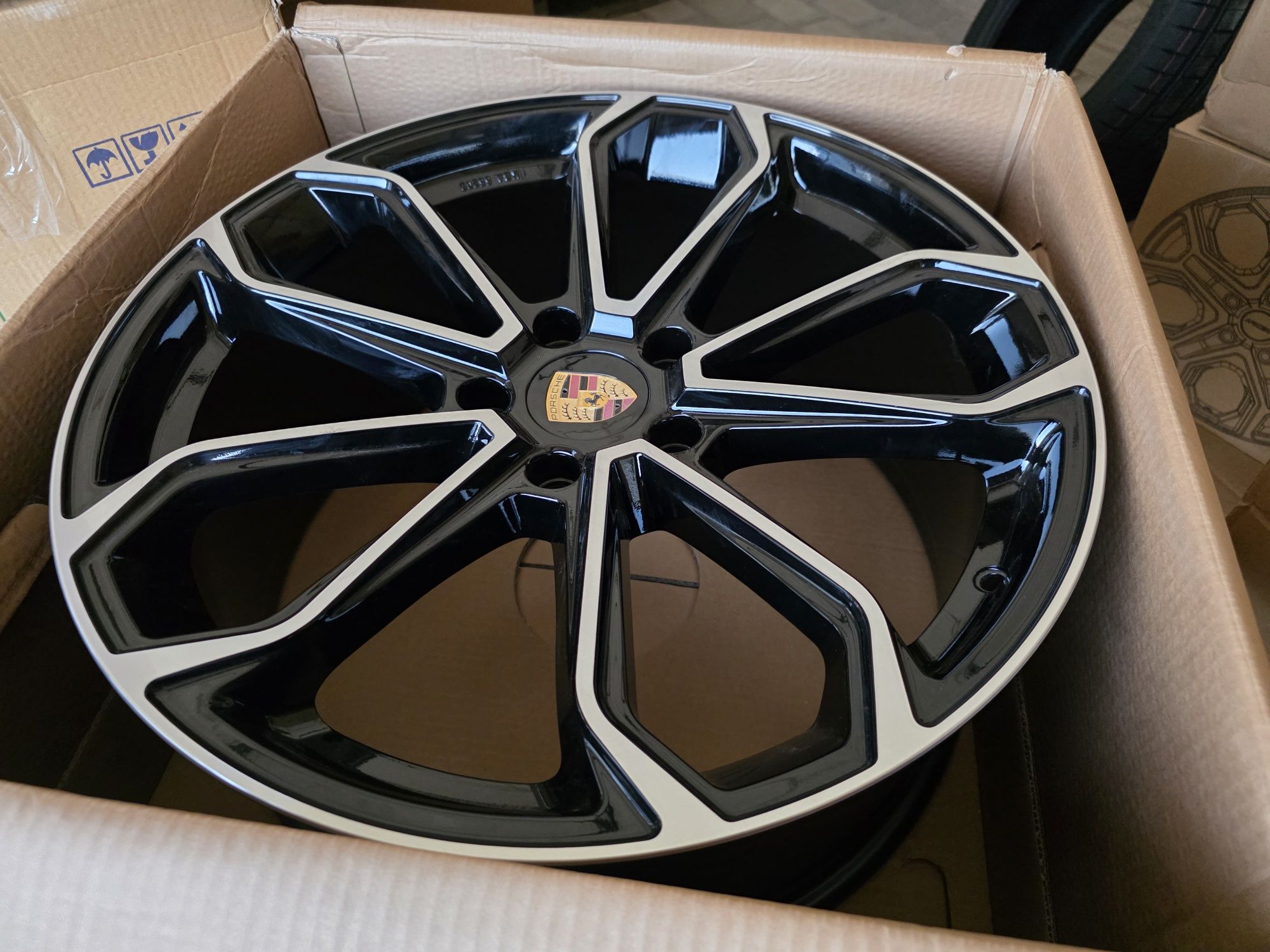 Jante de aliaj pentru Porsche Cayenne pe 21 marca gmp italia