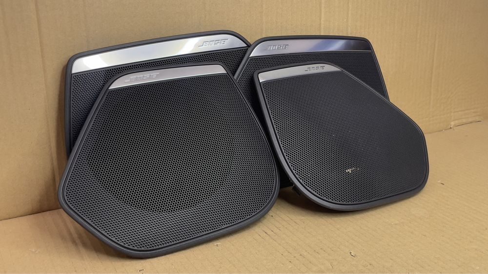 Решетки BOSE AUDI A7 4G