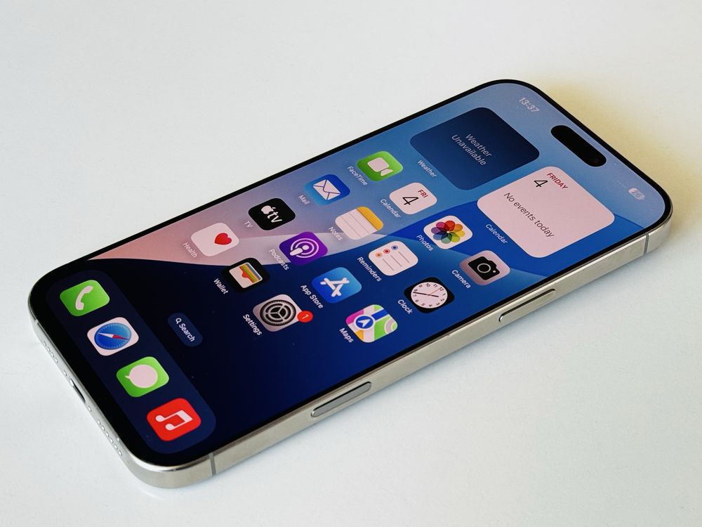 Iphone 16 Pro Max 256GB Natural Titanium 100% Батерия! Гаранция 6 мес