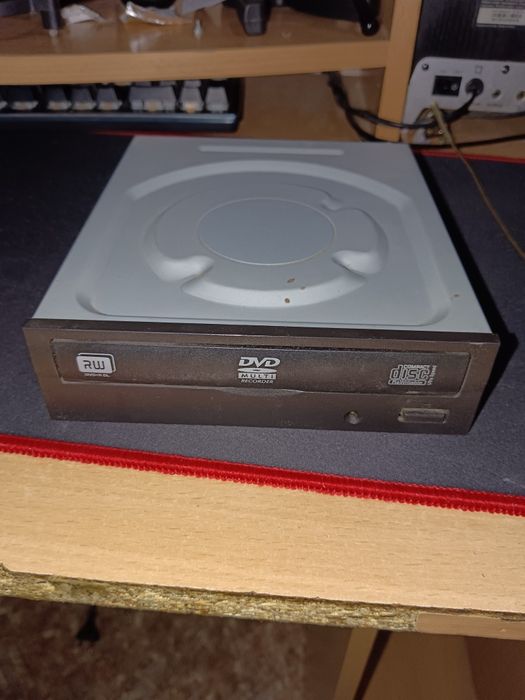 Дисковод/винчестер CD/DVD