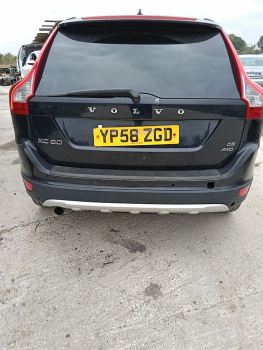 Dezmembrez Volvo XC60 2008 2009 2010 2011 motor 2.4 Euro 4 automat 4×4