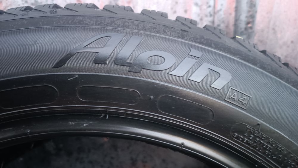 225/55/17 Michelin