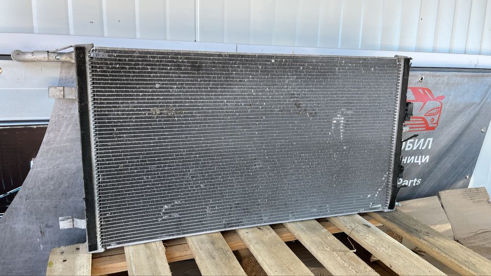 2 броя радиатор Ford Focus MK4 2018-