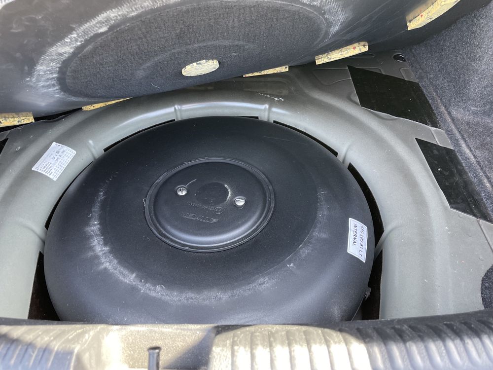 VW Jetta 2.0 ГАЗ/бензин
