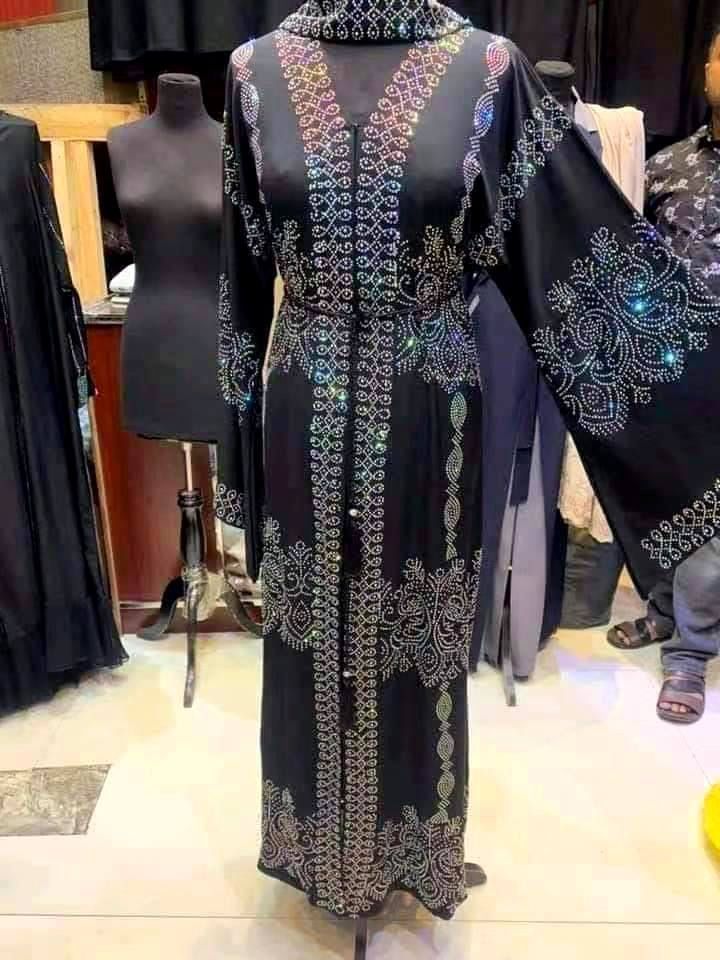 Абая тройка