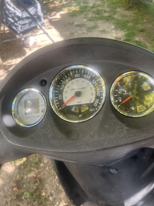 Schimb Peugeot pe Atv minim 250cc