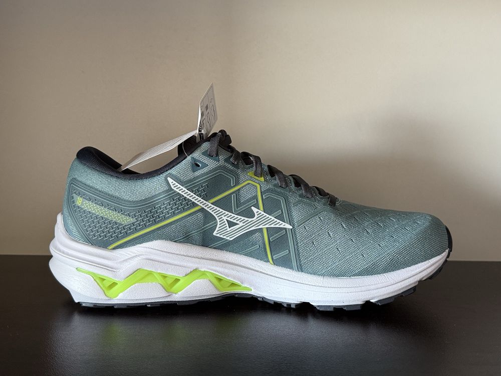 Mizuno Wave Inspire 18/ 43номер 28см Стелка Нови с Кутия