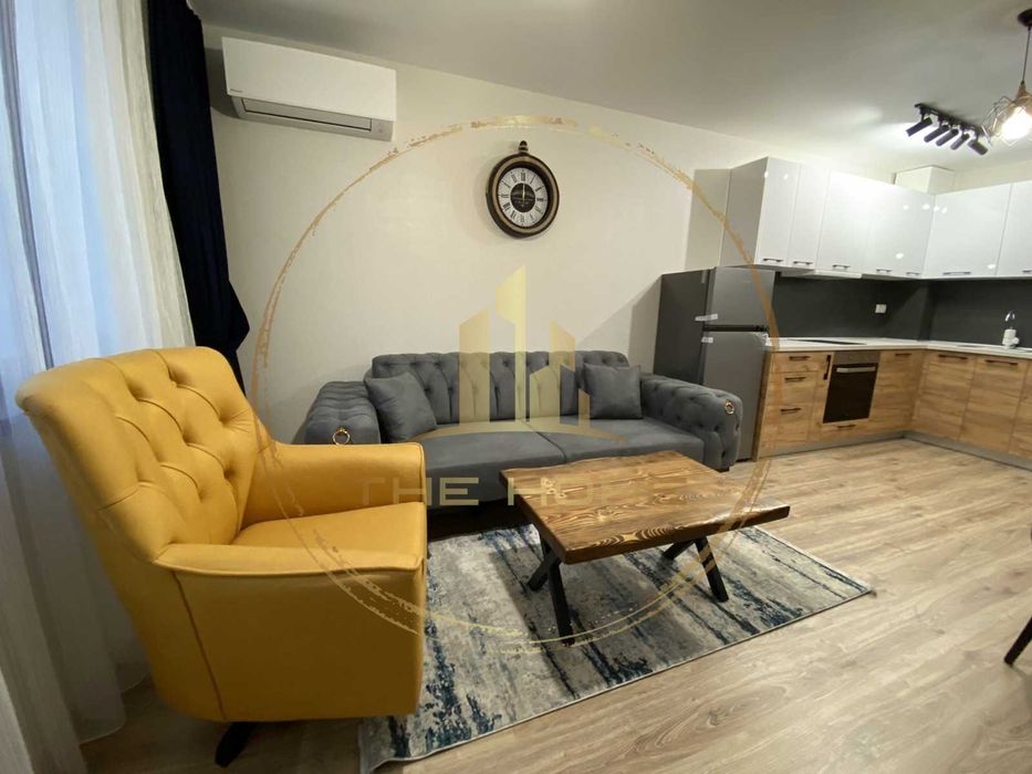 Уникален имот 2 стаен Левски