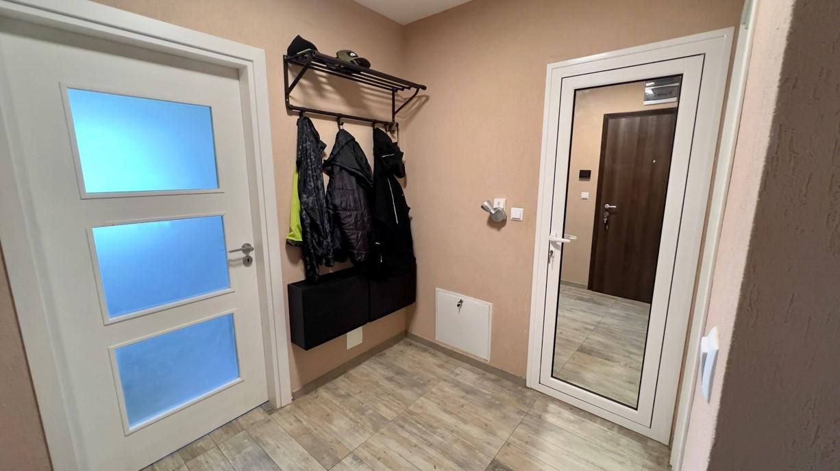 Дава се под наем Двустаен апартамент в София, Младост 1 - 65 кв.м за 700 € - Снимка #5
