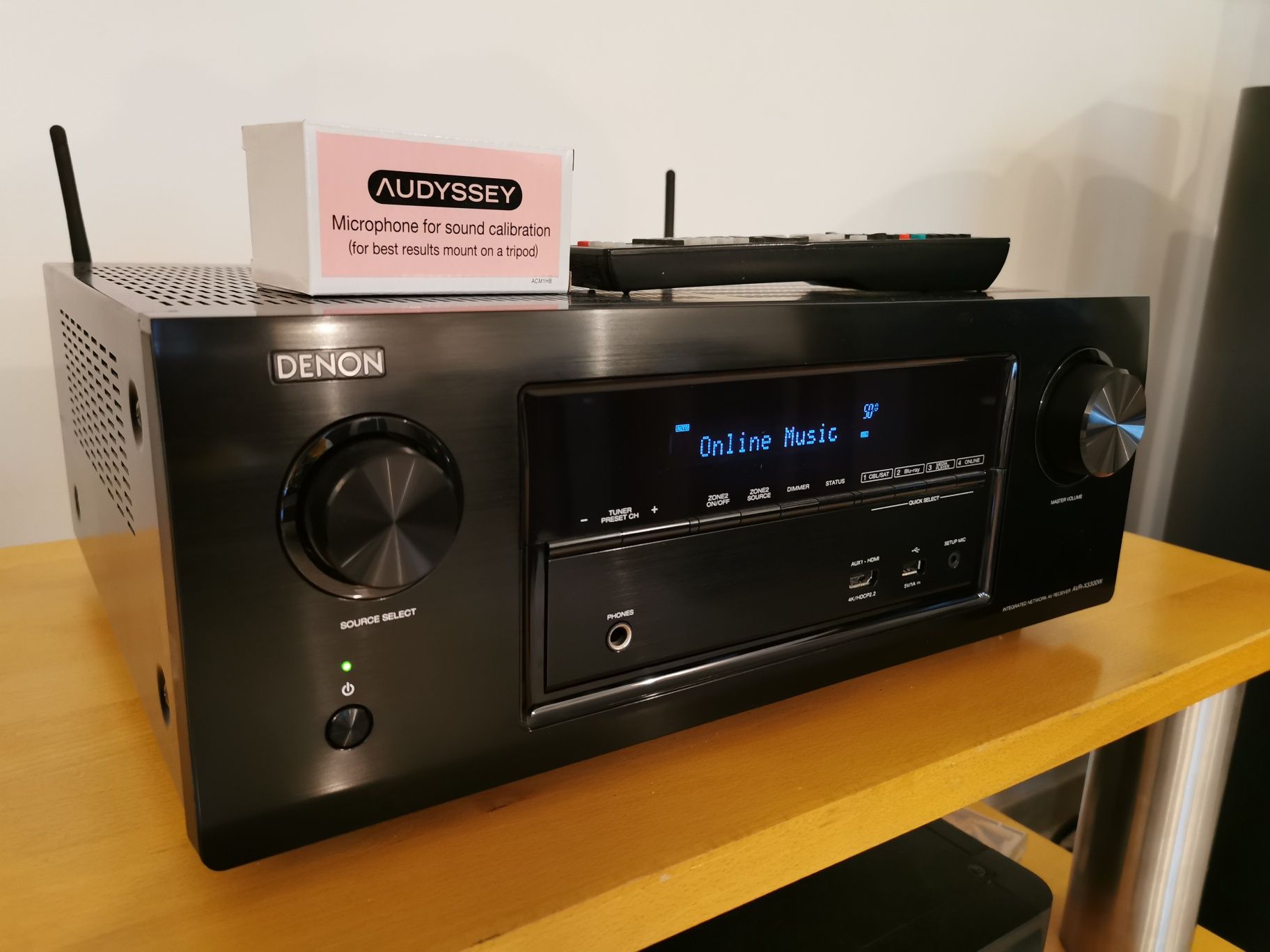 Receiver 7.2 Denon AVR-X3300W Dolby Atmos Bluetooth WiFi