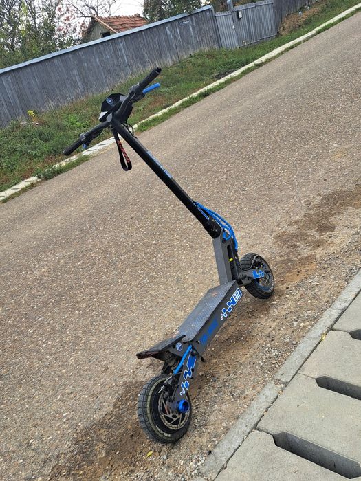 Vând kukirin g2 custom Urgent