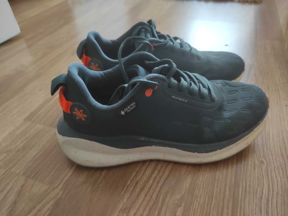 Обувки Goretex RunMax