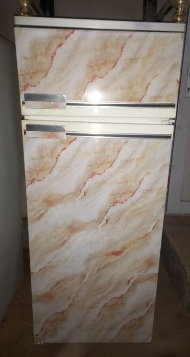 Продам холодильники