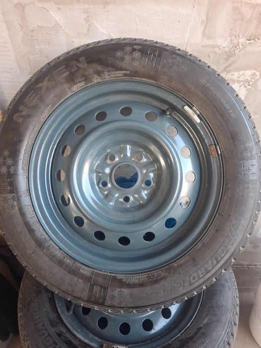 Шины зимние с диском