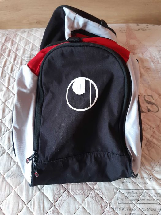 Сак на Ф.К. ЦСКА София, uhlsport