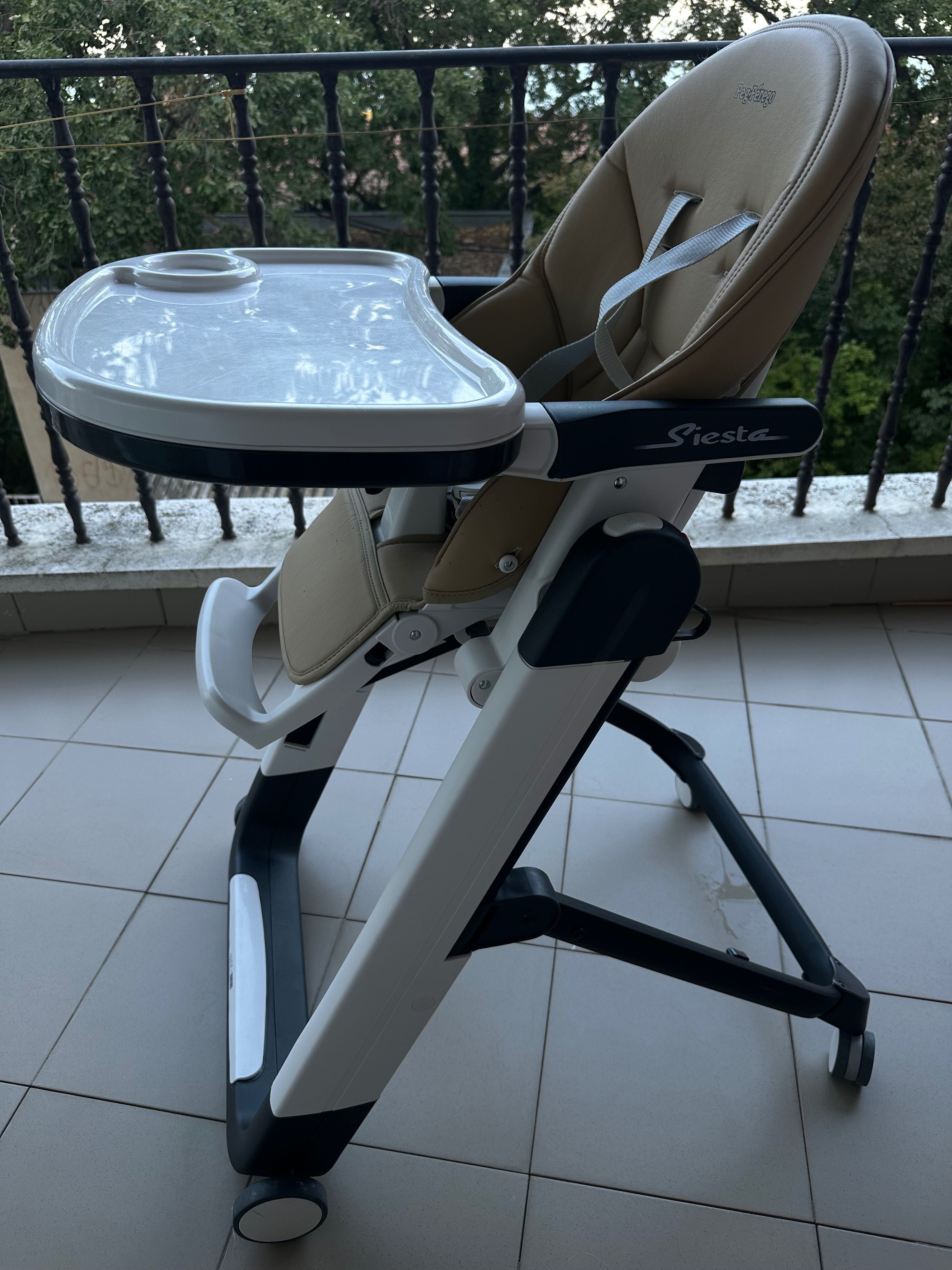 Детский стол Siesta PegPerego Noce