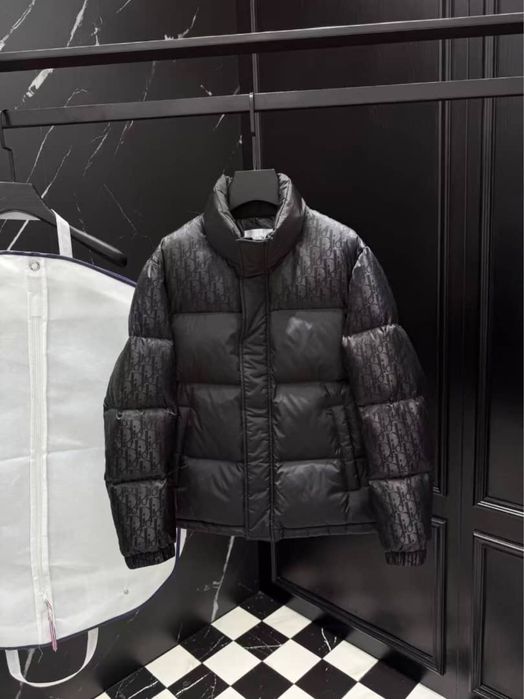 Мъжко яке Dior.