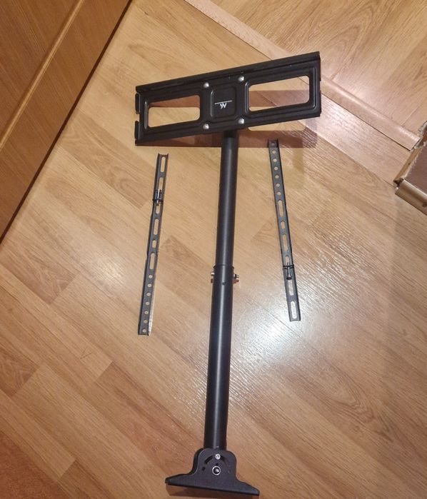 Vand suport tv tavan