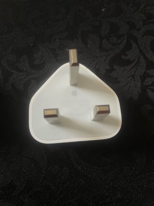 Încărcătoare Apple UK Plug – Originale