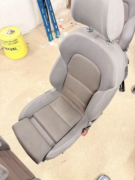 Салон за audi a4 allroad 2012