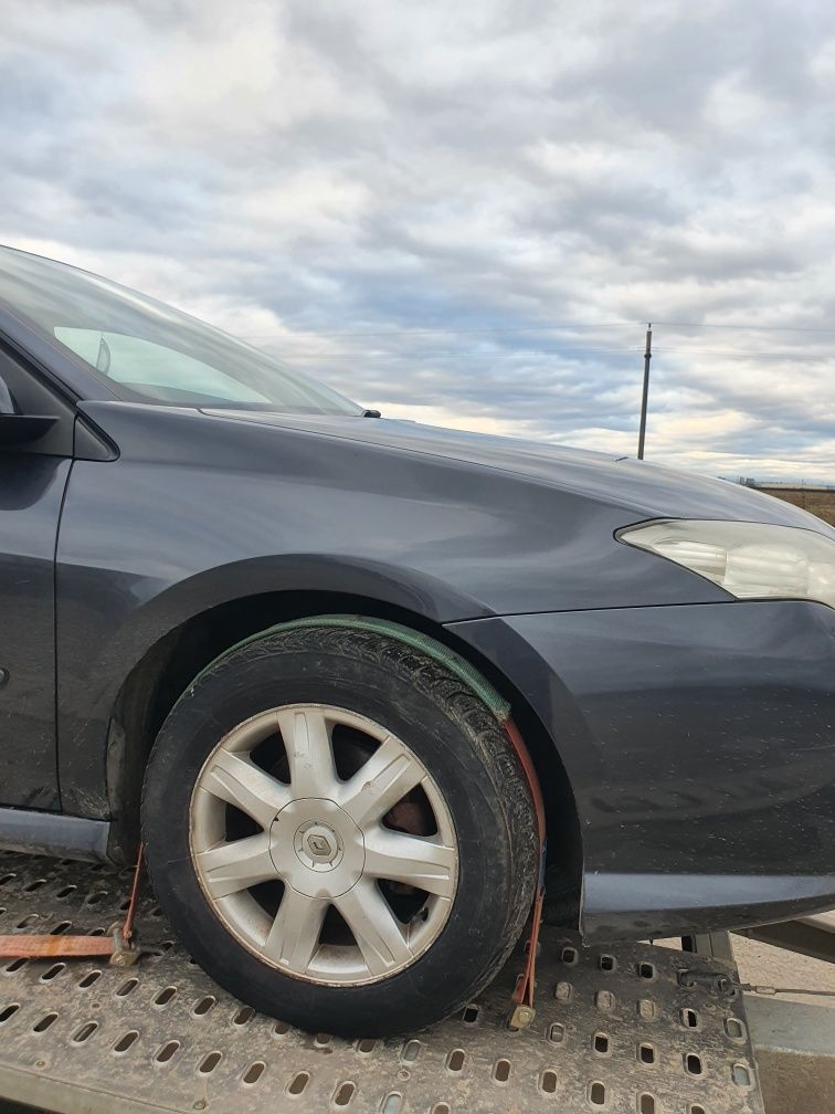 Aripa stanga,dreapta Renault Laguna 3 an 2009 culoare GREY