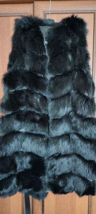 Продаю безрукавка натуральный писец