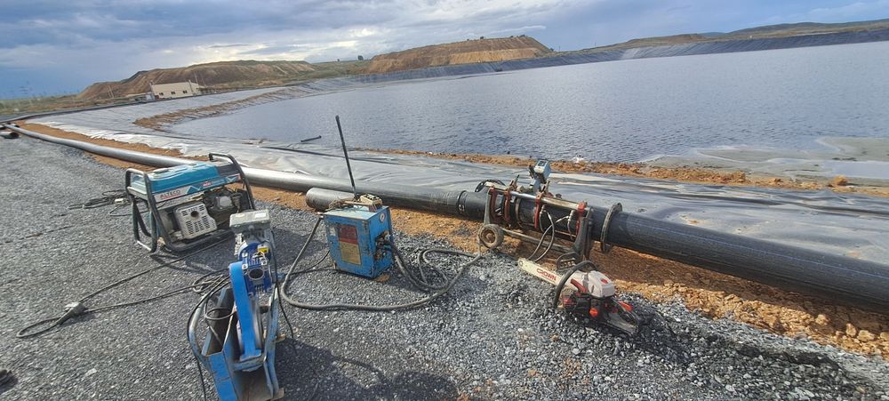 ПАЙКА (сварка), Укладка ПНД Труб