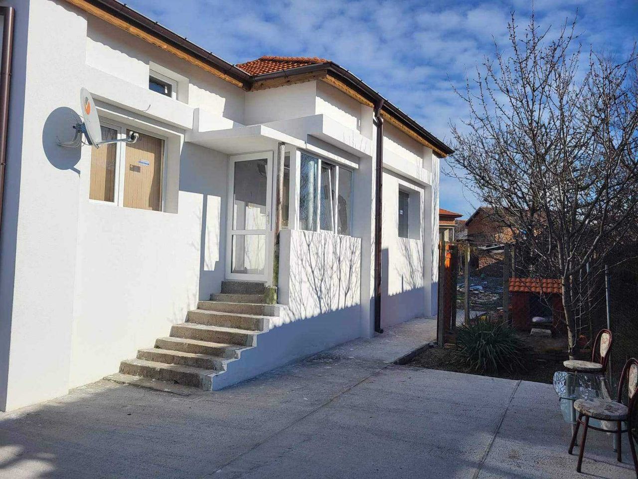 Продава се Къща в Димитровград - 85 кв.м за 780 €/кв.м - Снимка #2