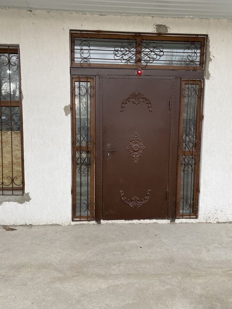 Продам дом под коммерцию