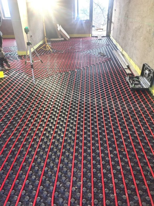 Vand casa in Margineni in spatele primariei