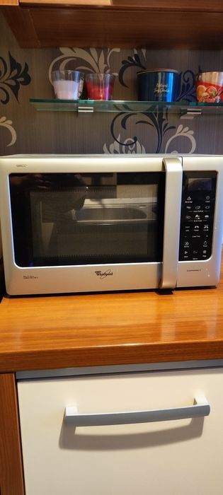 Cuptor microunde Whirlpool