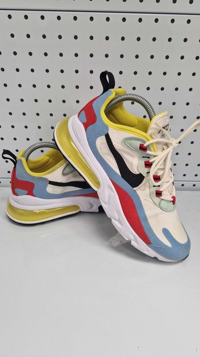 Оригинални маратонки- Nike Air 270 React
