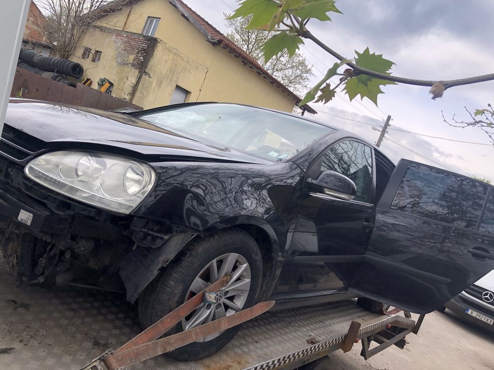 Golf 5 на ЧАСТИ 1.9 tdi