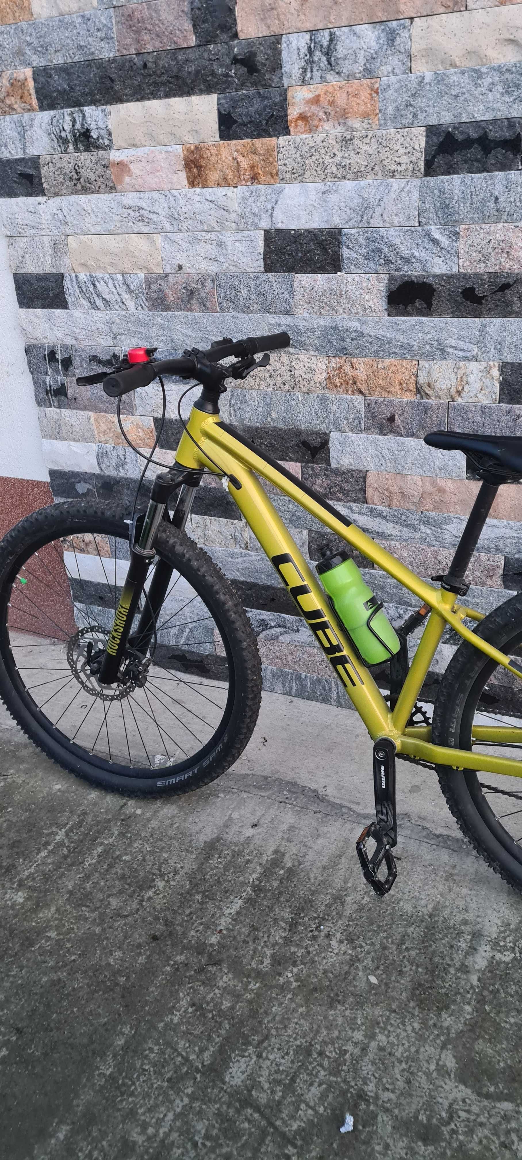 BICICLETA CUBE Analog Flashlime Black 2023 Cadru 14" - ROTI 27.5"