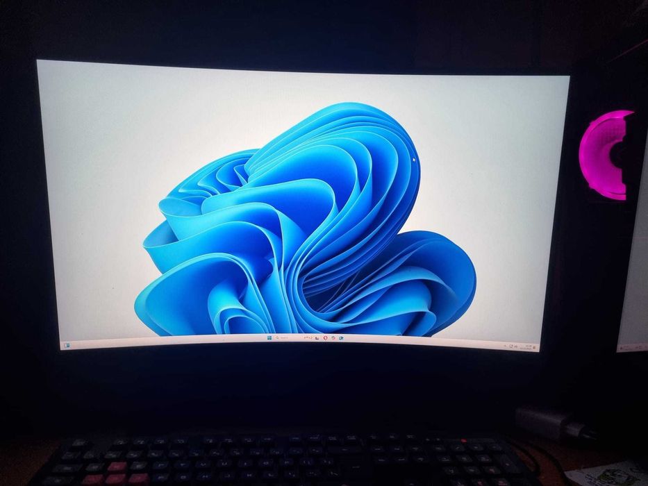 Monitor curbat LED VA ACER Nitro ED273UP, 27", QHD, 165Hz, HDR10,1440p