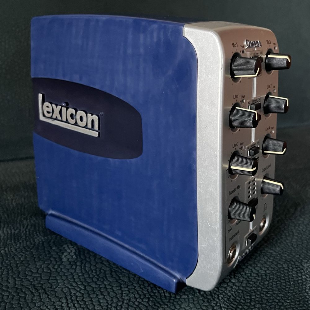 USB аудио интерфейс Lexicon Omega