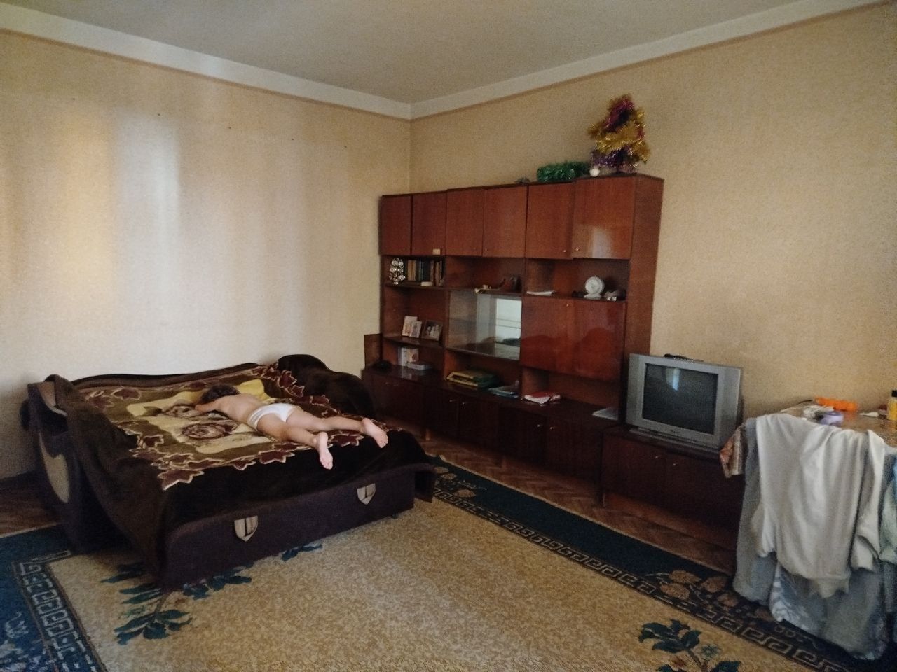 Срочно! Продаю 1/7/9 на Лисуново