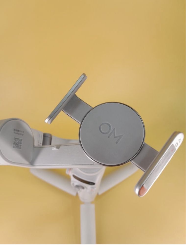 DJI osmo mobile 6