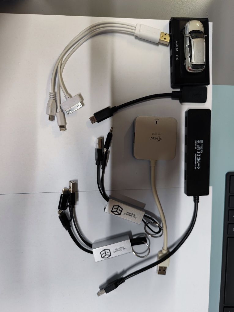 Vand Cabluri de incărcare ,cablu date,usb-A la usb-C originale