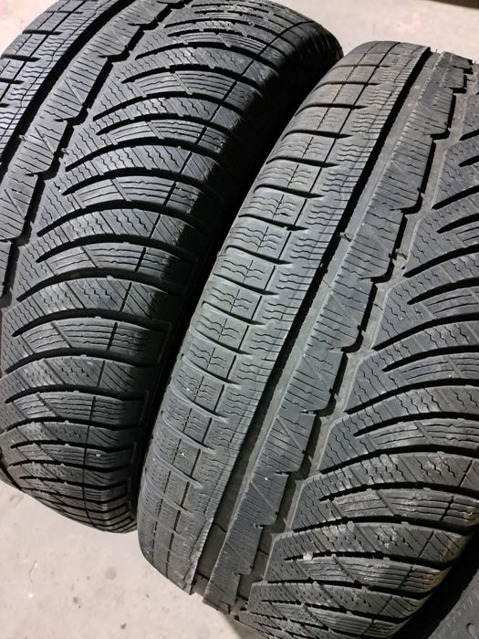 4 anvelope iarnă 245 45 r18 Michelin