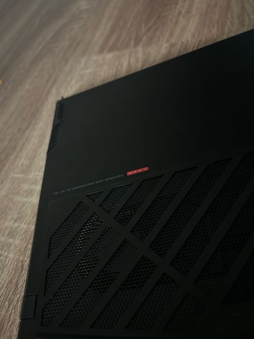 Laptop Omen intel core i7 gen 10 NVIDIA GeForce GTX 1660 Ti 144Hz