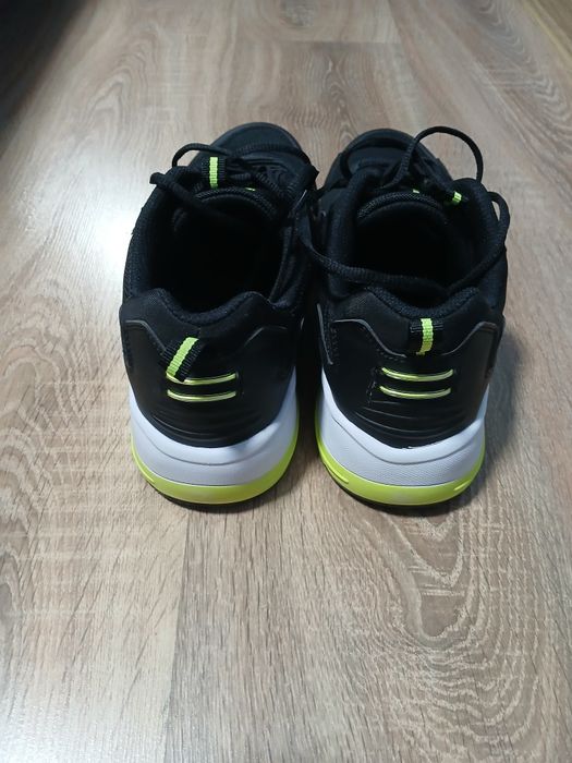 Чисто нови Champion Rowan маратонки