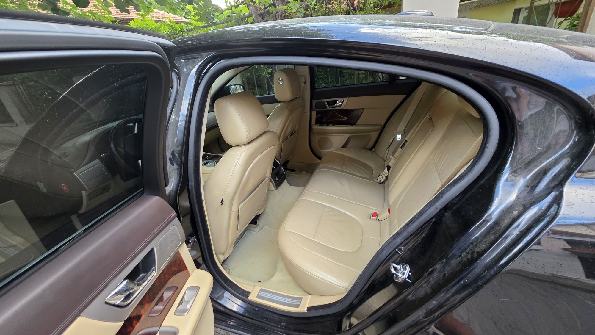 Jaguar xf 5.0 бензин