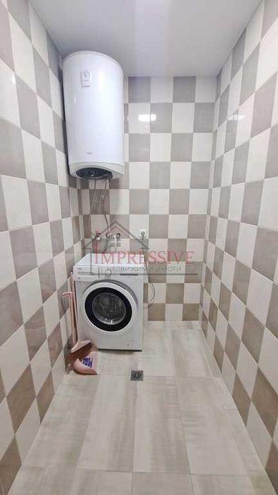 Двустаен Обзаведен с Паркомясто кв.Виница