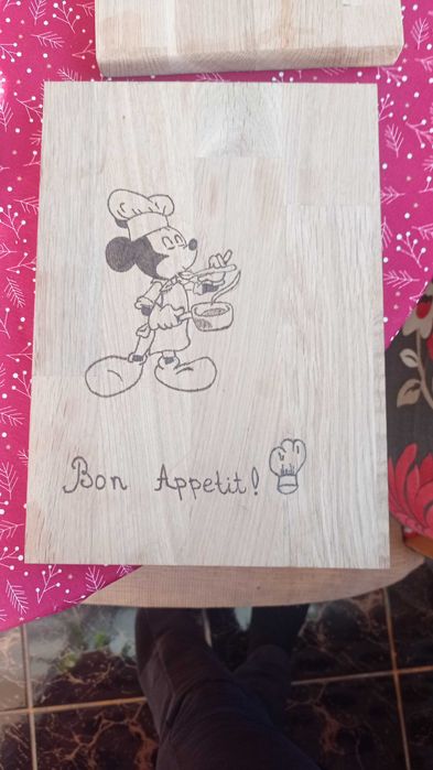 Дървени изделия с пирограф