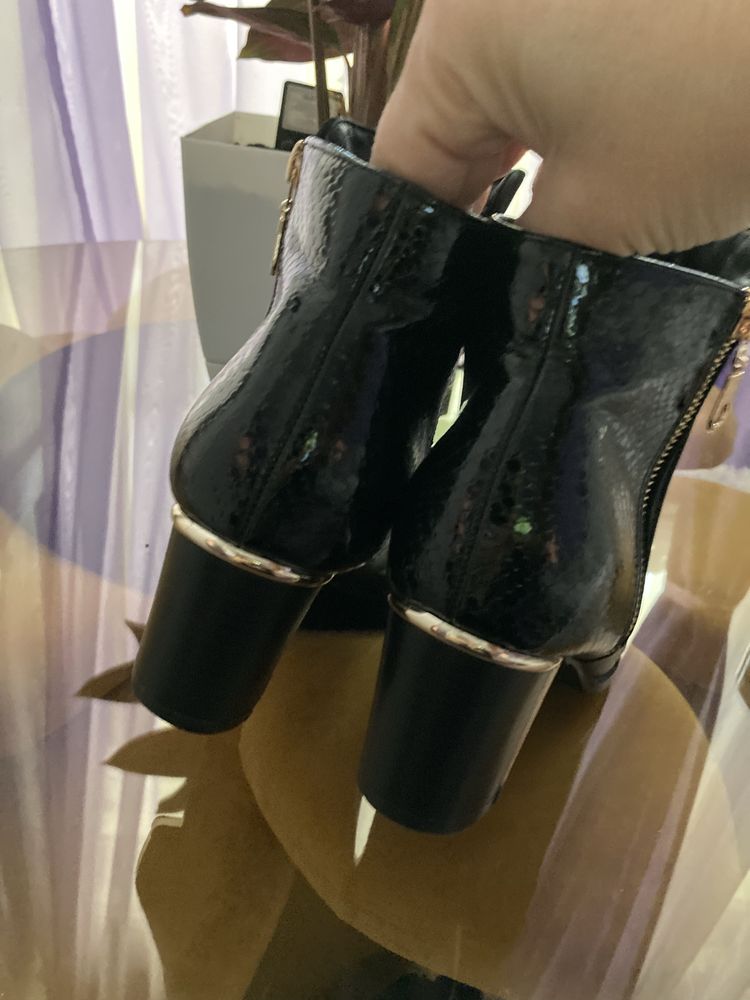 Botine dama Lotus,piele naturala