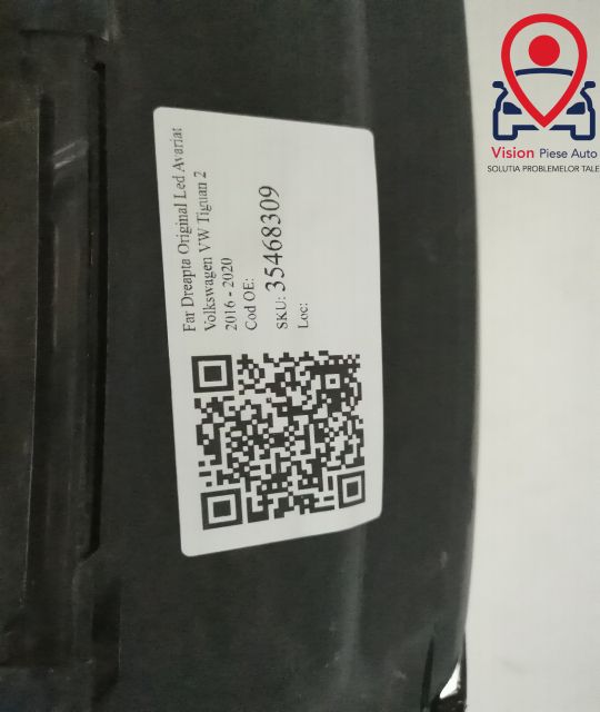 Фар Дясно Оригинален Лед Авариран Фолксваген ВВ / Volkswagen VW Тигуан